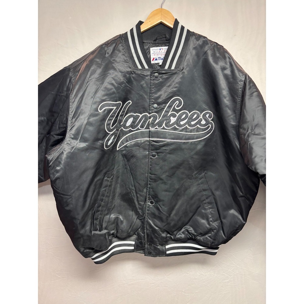 New York Yankees Majestic MLB Bomber Jacket Mens Black Lined Snap Front XXL NWT